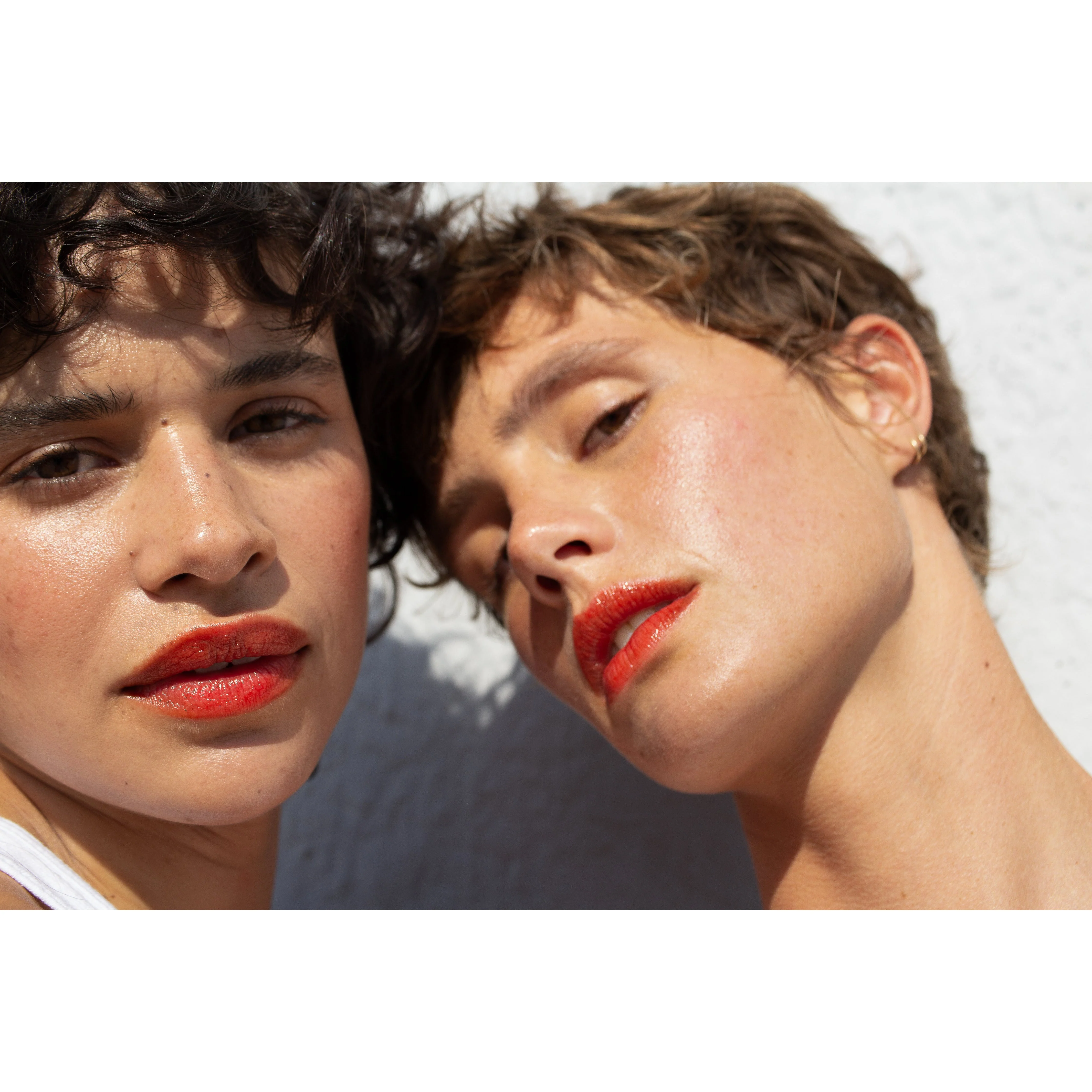 OSCILLATE - MULTI-BENE STICK // LIPS + CHEEKS - Image 6
