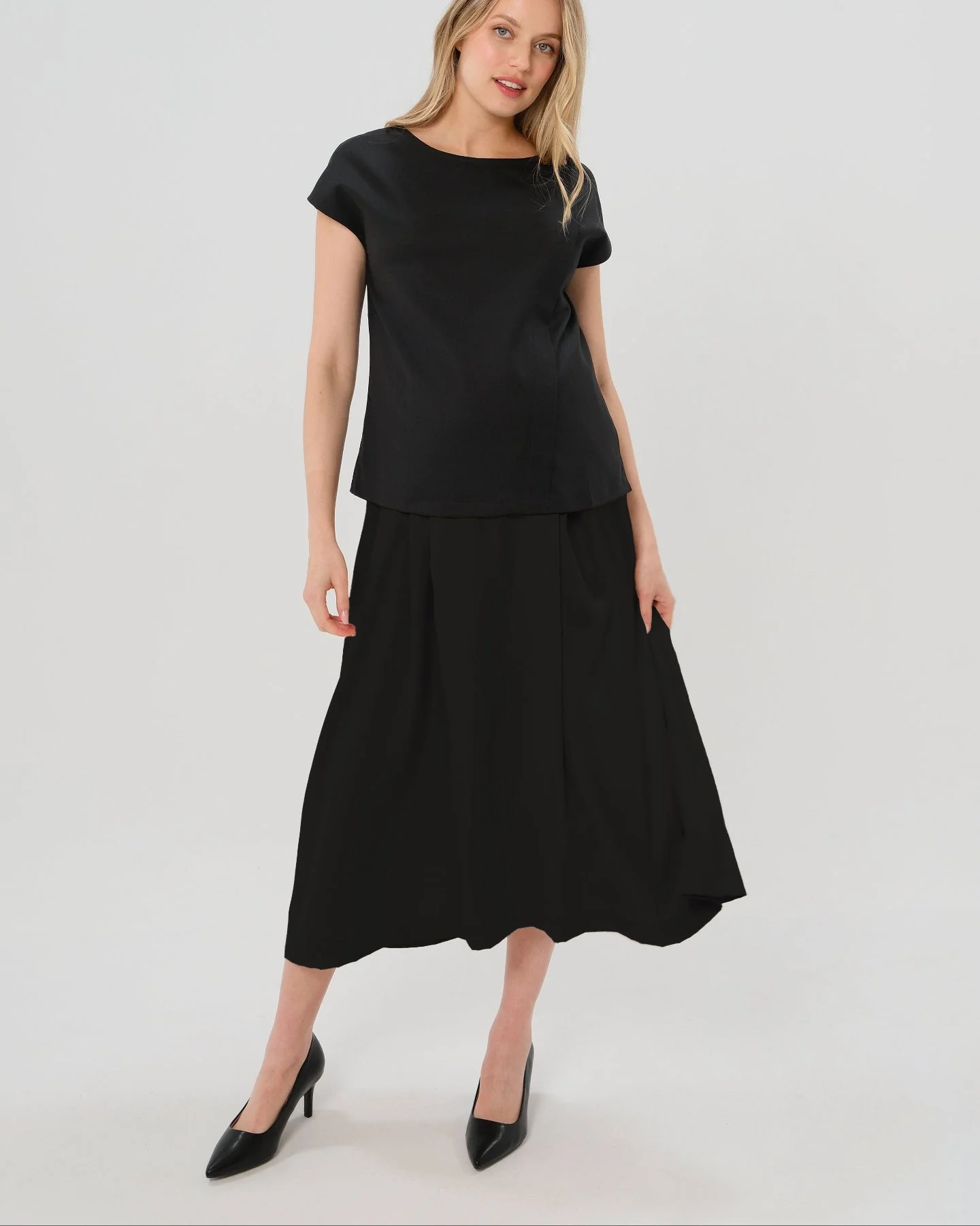 Over-Under Bump Pleated Maternity Maxi Skirt in All-Season Wool Blend - Image 7