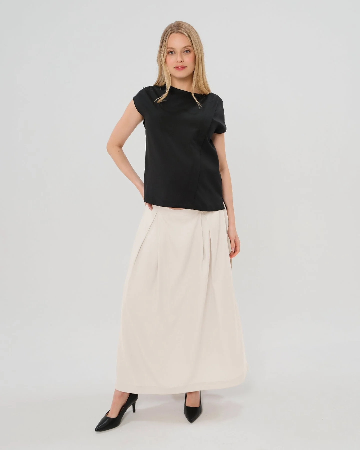 Over-Under Bump Pleated Maternity Maxi Skirt in Cream Satin - Image 4