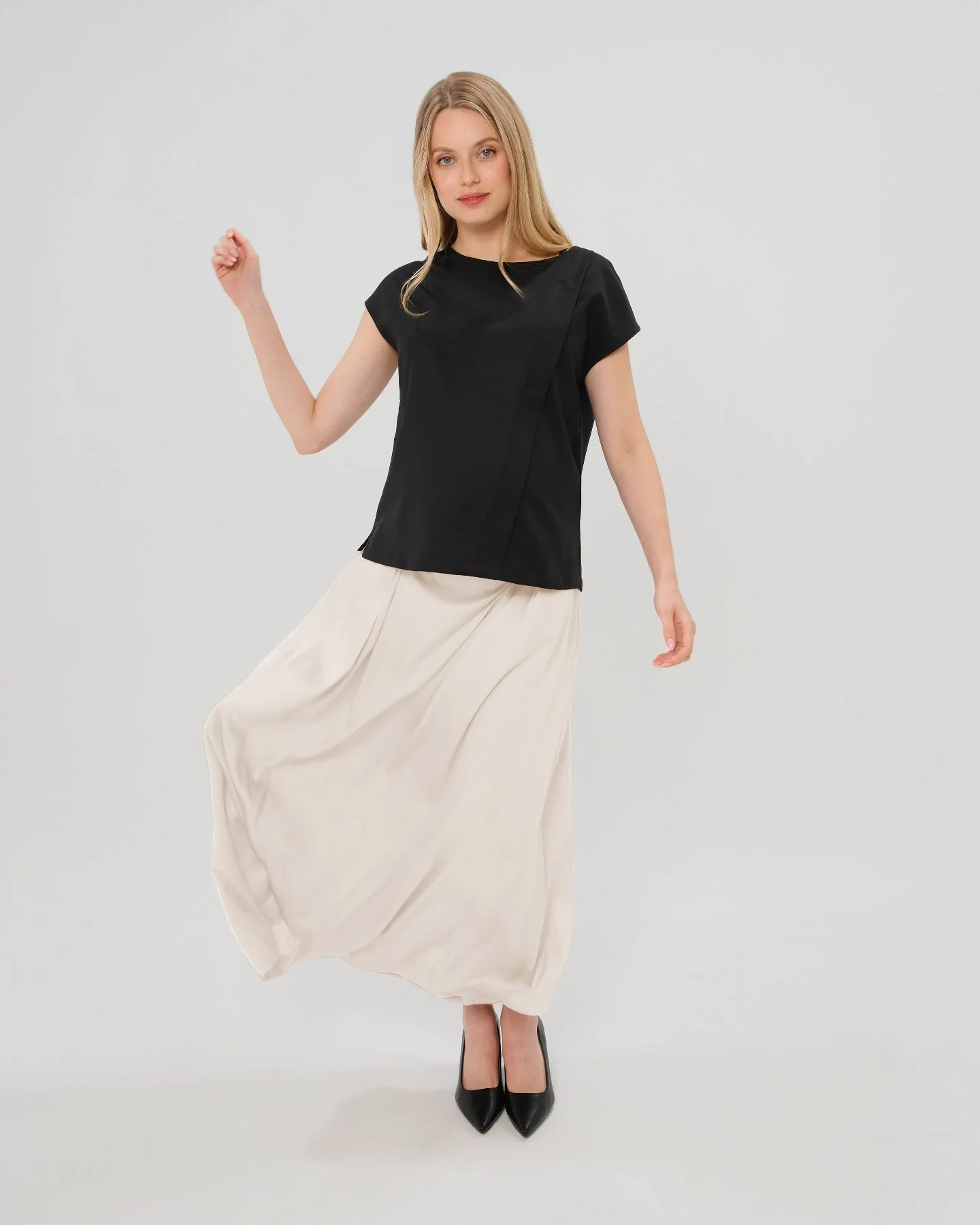 Over-Under Bump Pleated Maternity Maxi Skirt in Cream Satin - Image 5