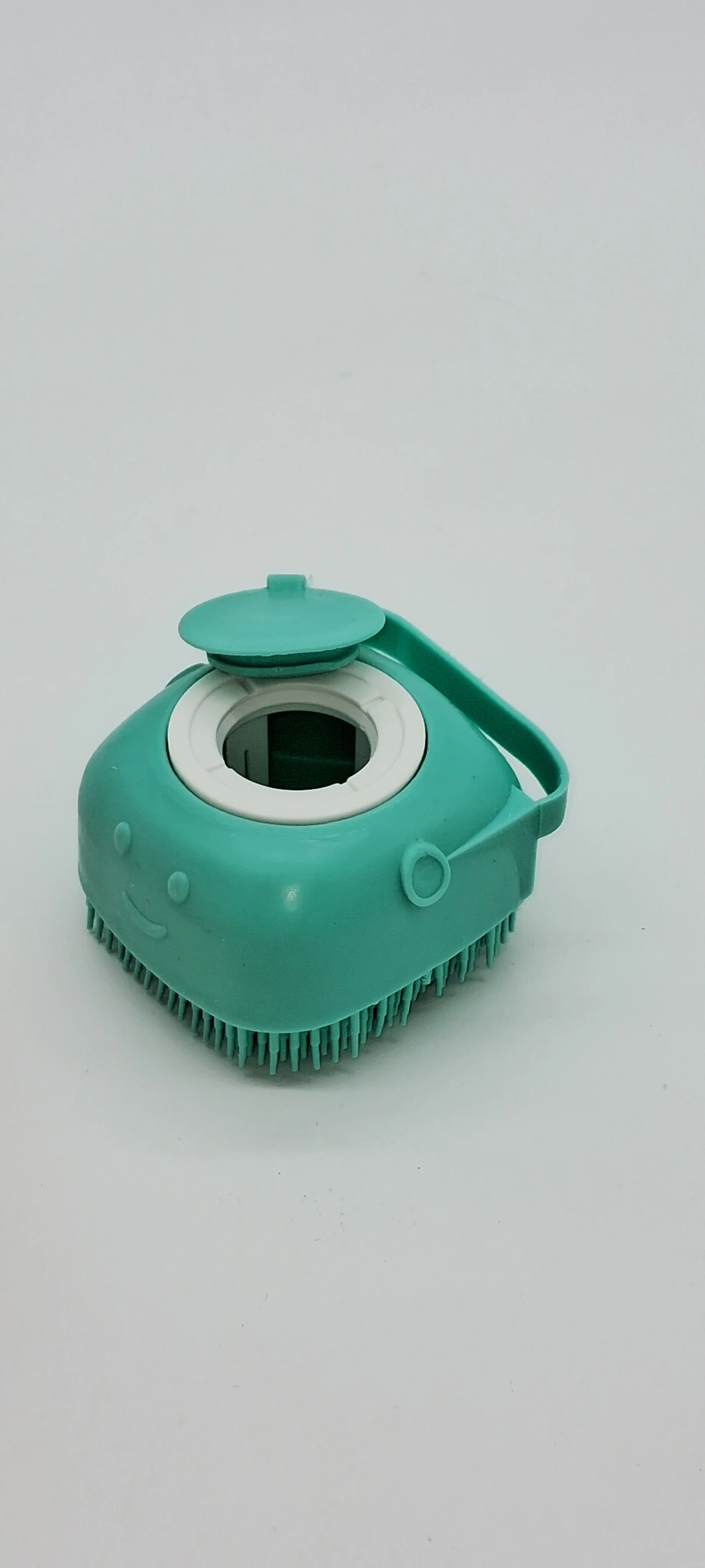 Pamper Shampoo & Massage Brush - Image 5
