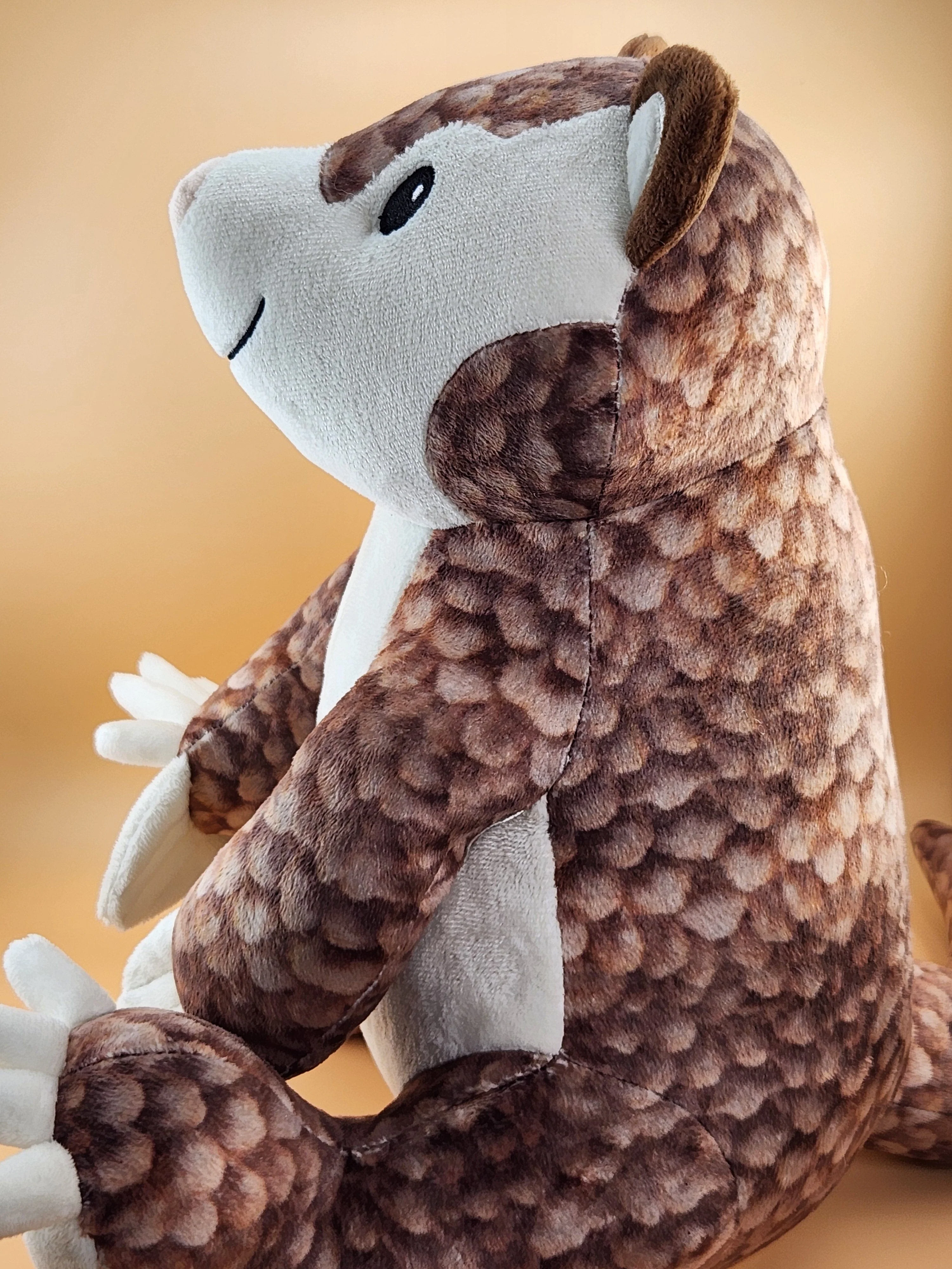 Paulie the Pangolin - Image 2