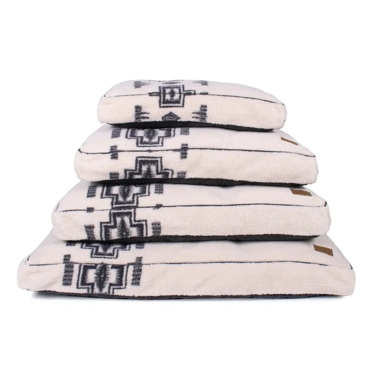 Pendleton Berber Pet Napper - Image 2