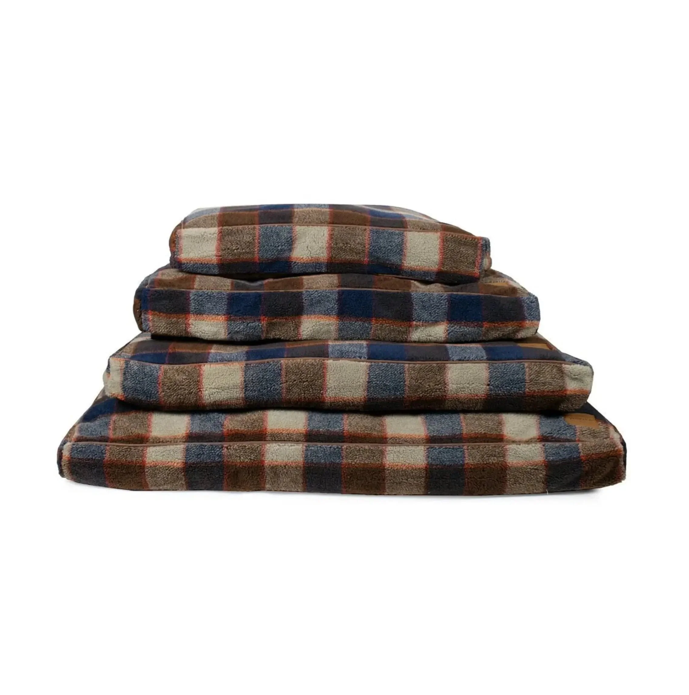 Pendleton Berber Pet Napper w/ Chopped foam Fill - Image 5