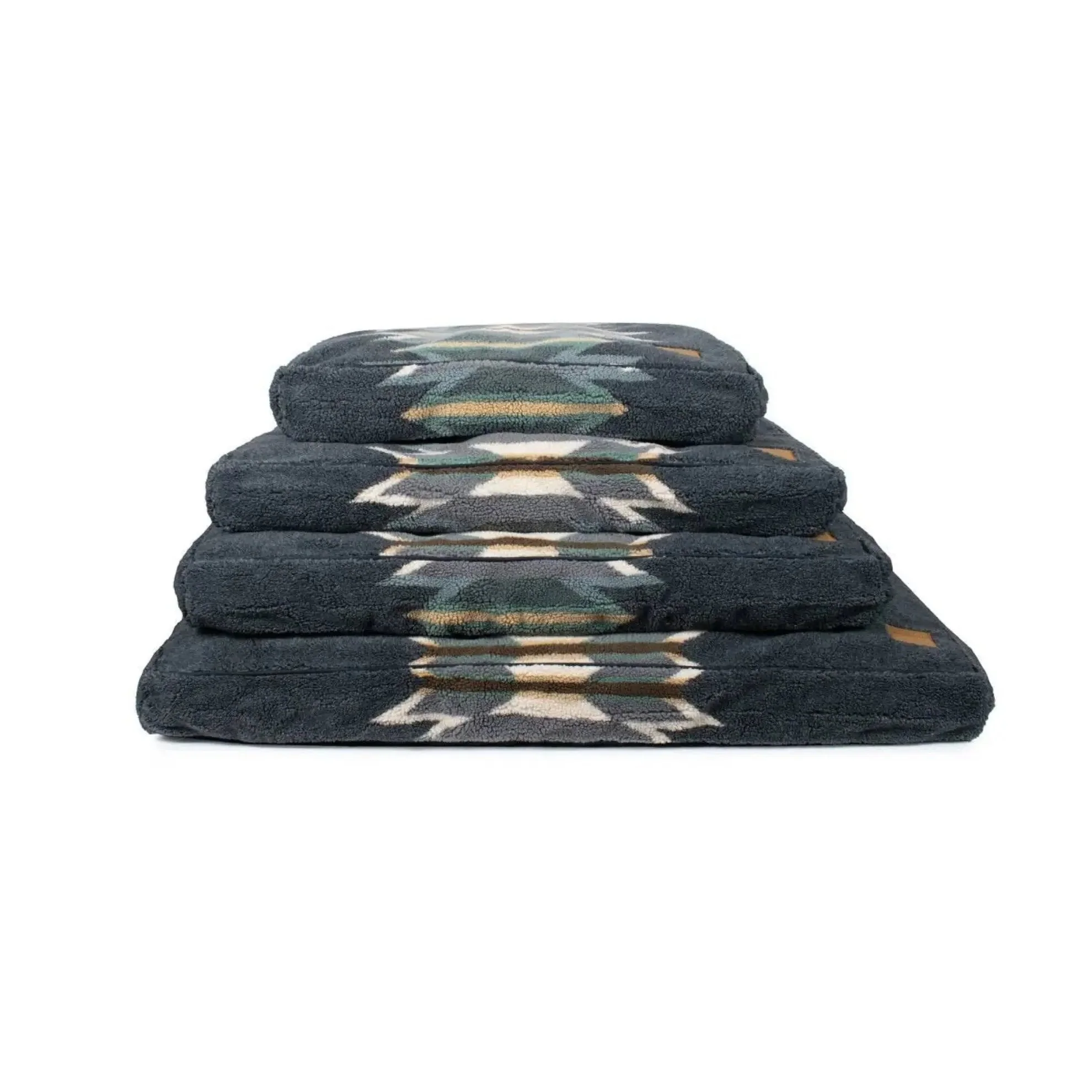 Pendleton Berber Pet Napper w/ Chopped foam Fill - Image 6