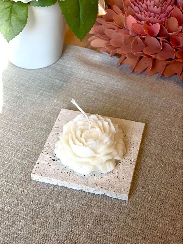 Peony Scented Candle — The Essence of Elegant Luxury - Image 8