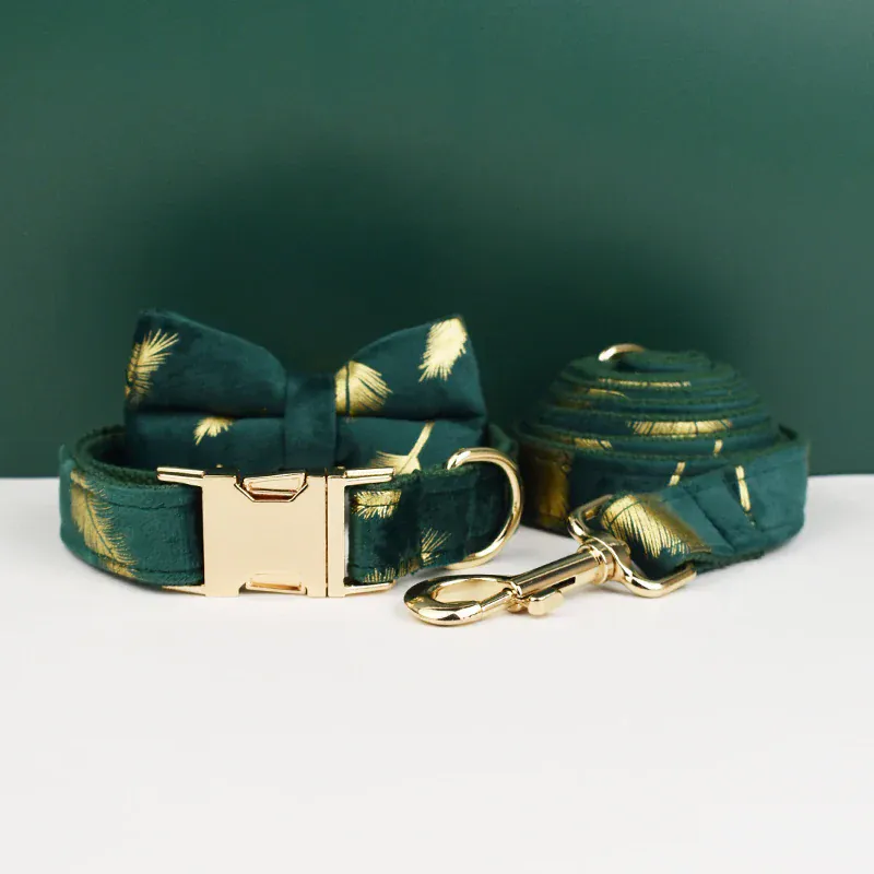 Personalized Green Feather Velvet Floral Classic Set - Image 3