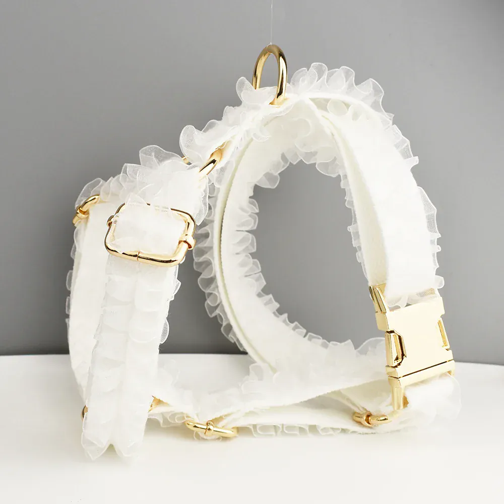 Personalized Wedding White Lace Classic Set - Image 5
