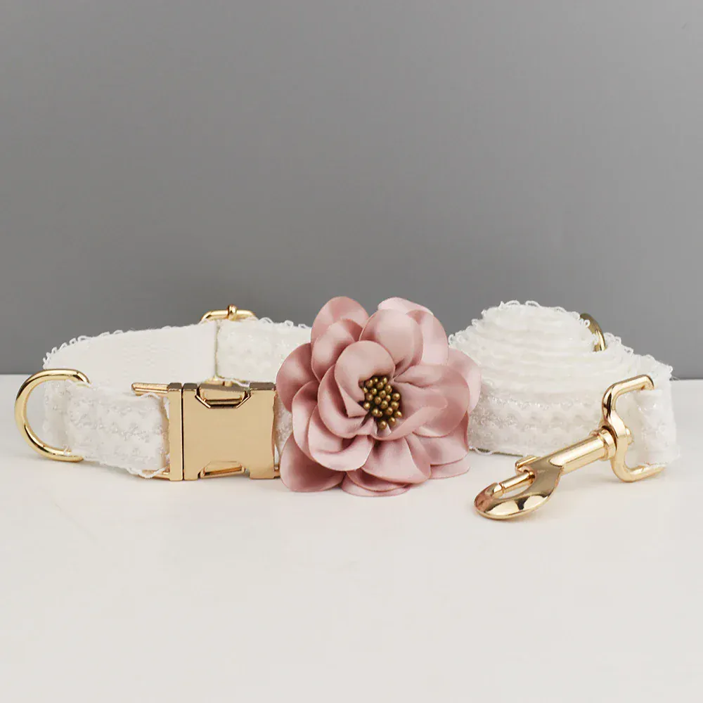 Personalized White Lace Wedding Classic Set - Image 4