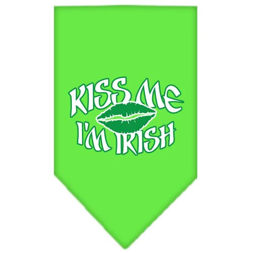 Pet and Dog Bandana Screen Printed, "Kiss Me I'm Irish" - Image 7