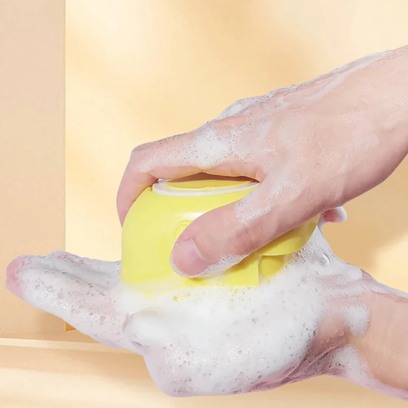Pet Bathing Brush with Shampoo Dispenser - Image 20