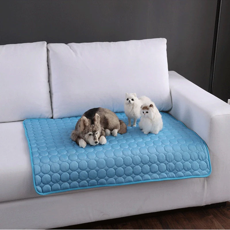 Pet Summer Portable Ice Silk Cooling Pad - Image 2