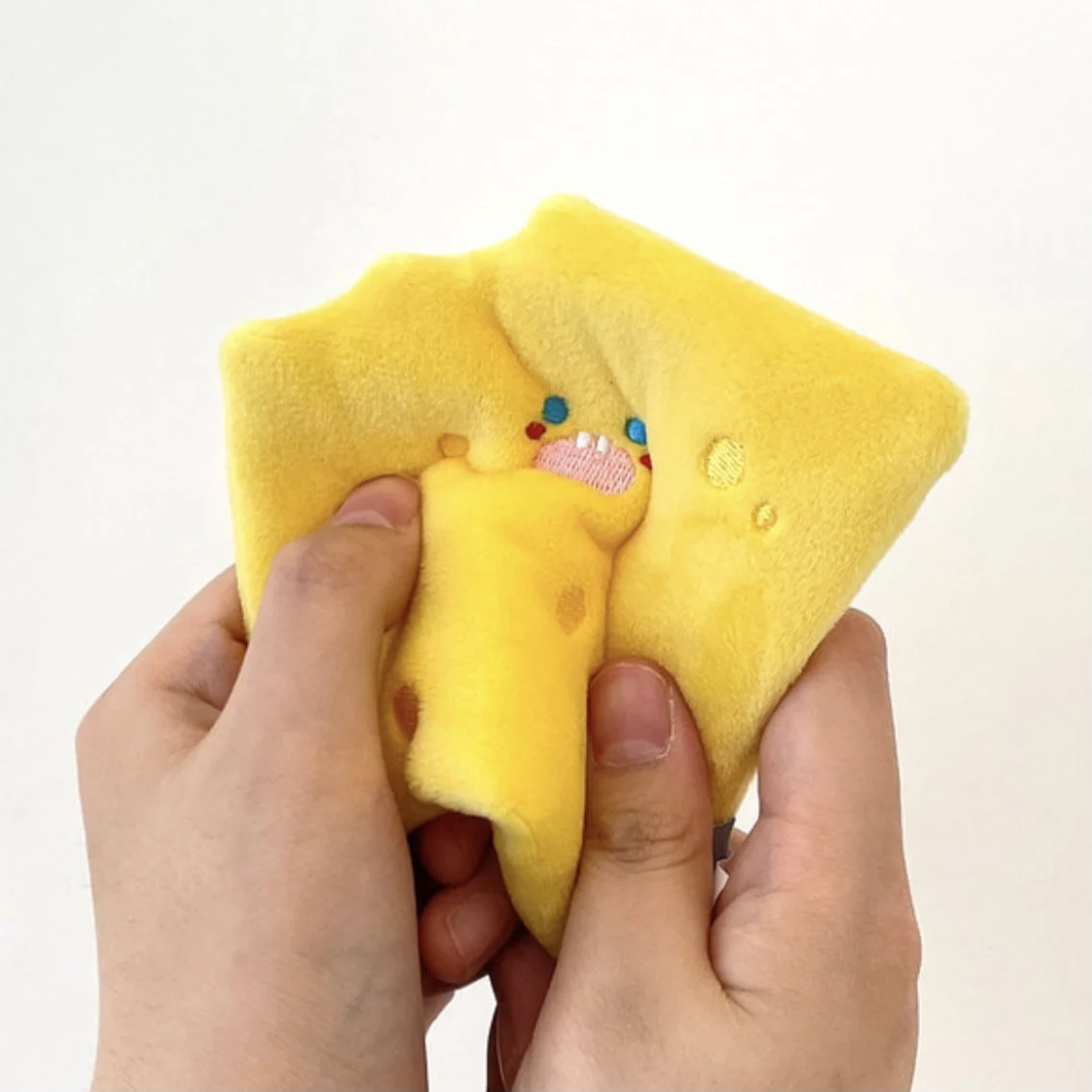 Pet Tibetan Food Sniffing Paper Cheese Plush Sounding Toy - Image 5