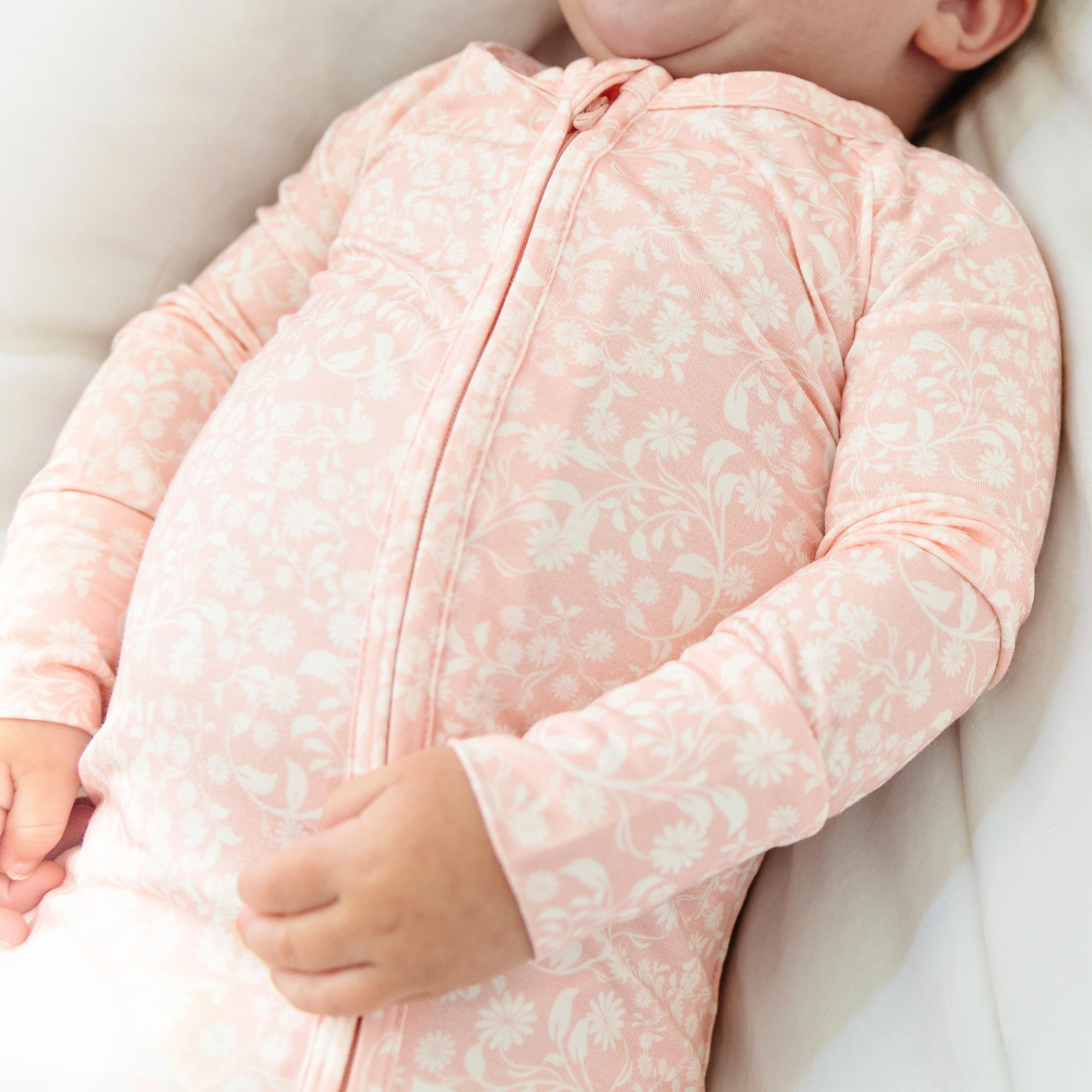 Petite Fleur Bamboo Sleeper - Image 4