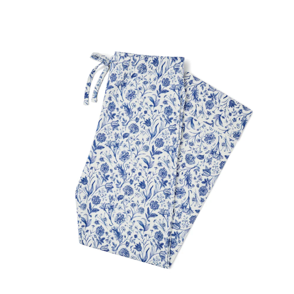 Porcelain Vine Short Sleeve & Pants Bamboo Women's Pajama Set - Image 3