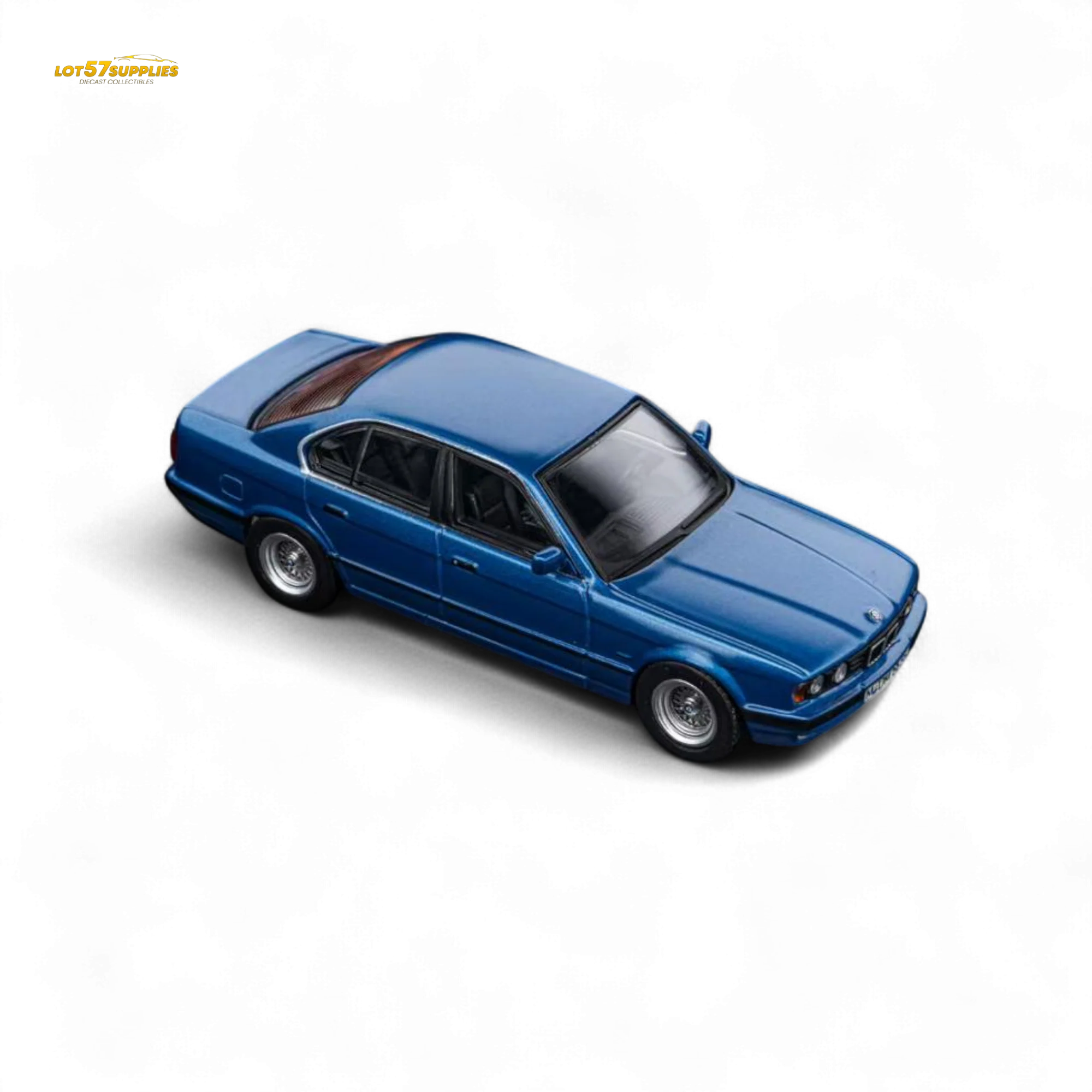 (Pre-Order) DCM BMW E34 5-Series Sedan Avis Metallic Blue 1:64 - Image 3