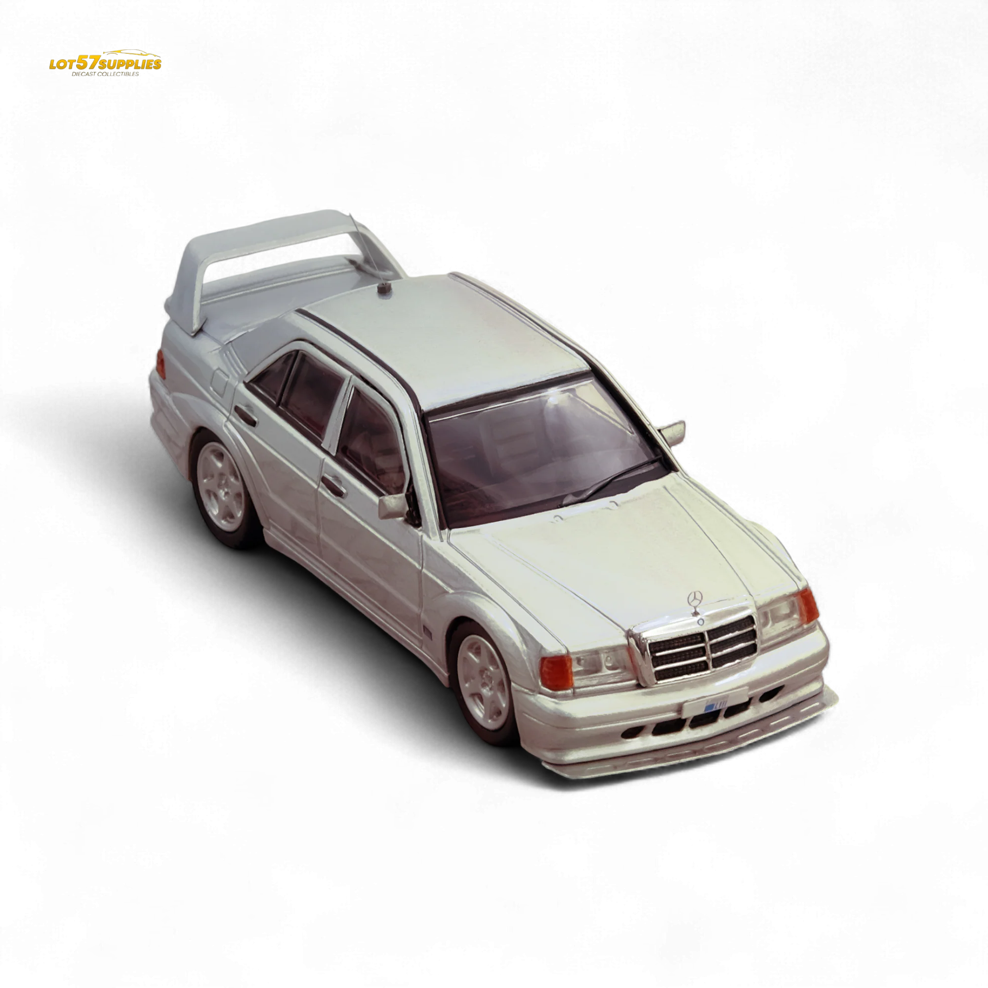 (Pre-Order) Inno64 Mercedes Benz 190E Silver 1:64 - Image 3
