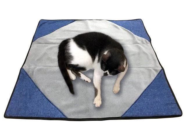Premium Reversible Pet Sleep Mat 24" X 24" (Made in USA) - Image 27