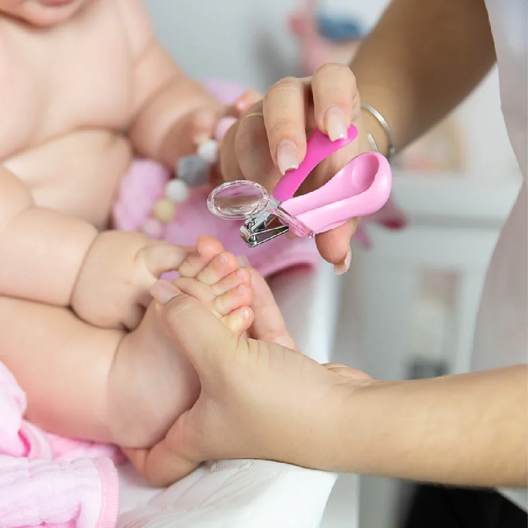 Primo Passi Baby Nail Clipper, Pink - Image 5