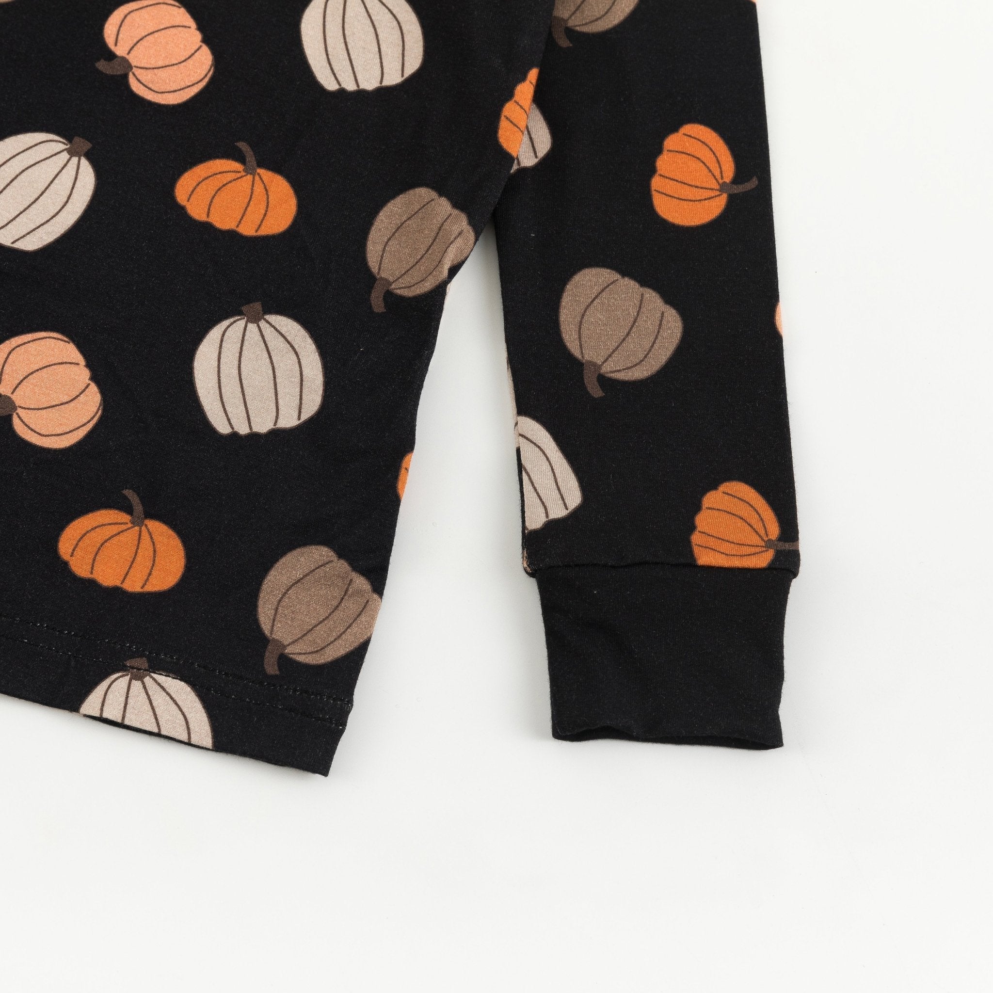 Pumpkins Black - Image 6
