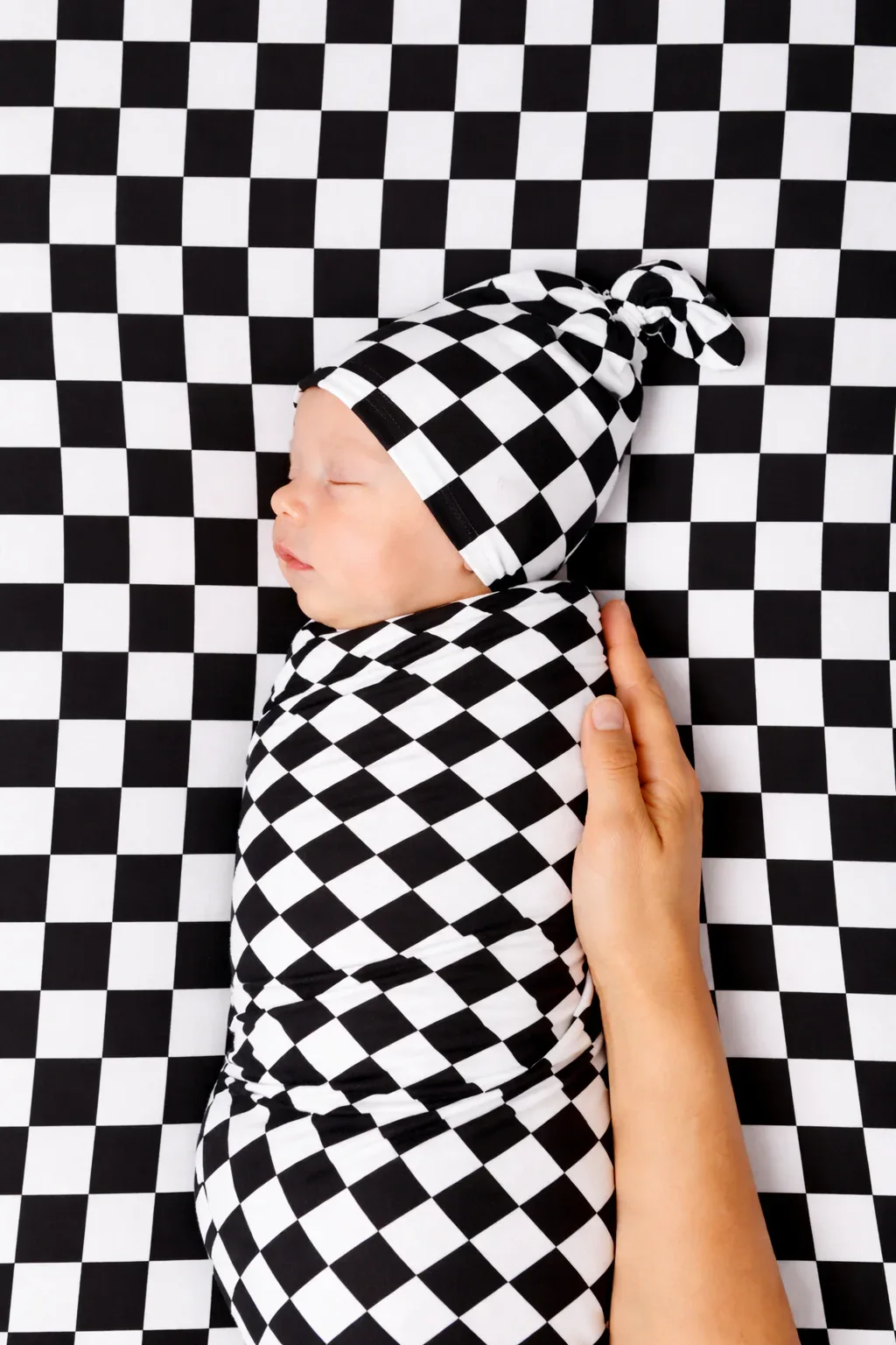 Race Black Checkered Knotted Hat - Image 2