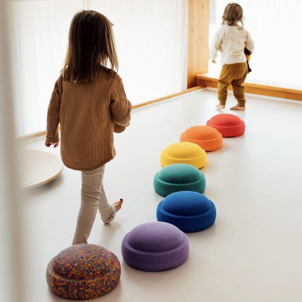 Rainbow River Crossing Stone Children's Balance Training Puzzle Toy - Image 2