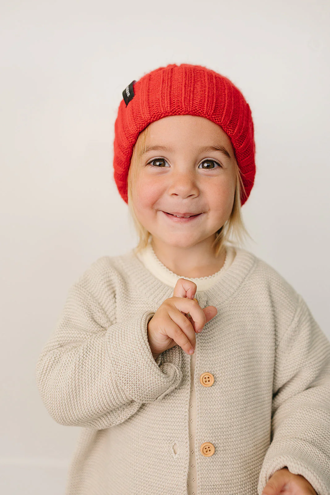 Red Chunky Knit Beanie - Image 2