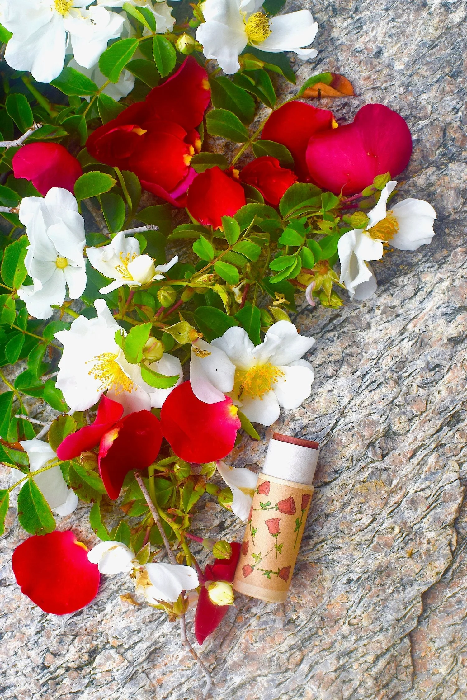Red Rose Lipstick - Image 2