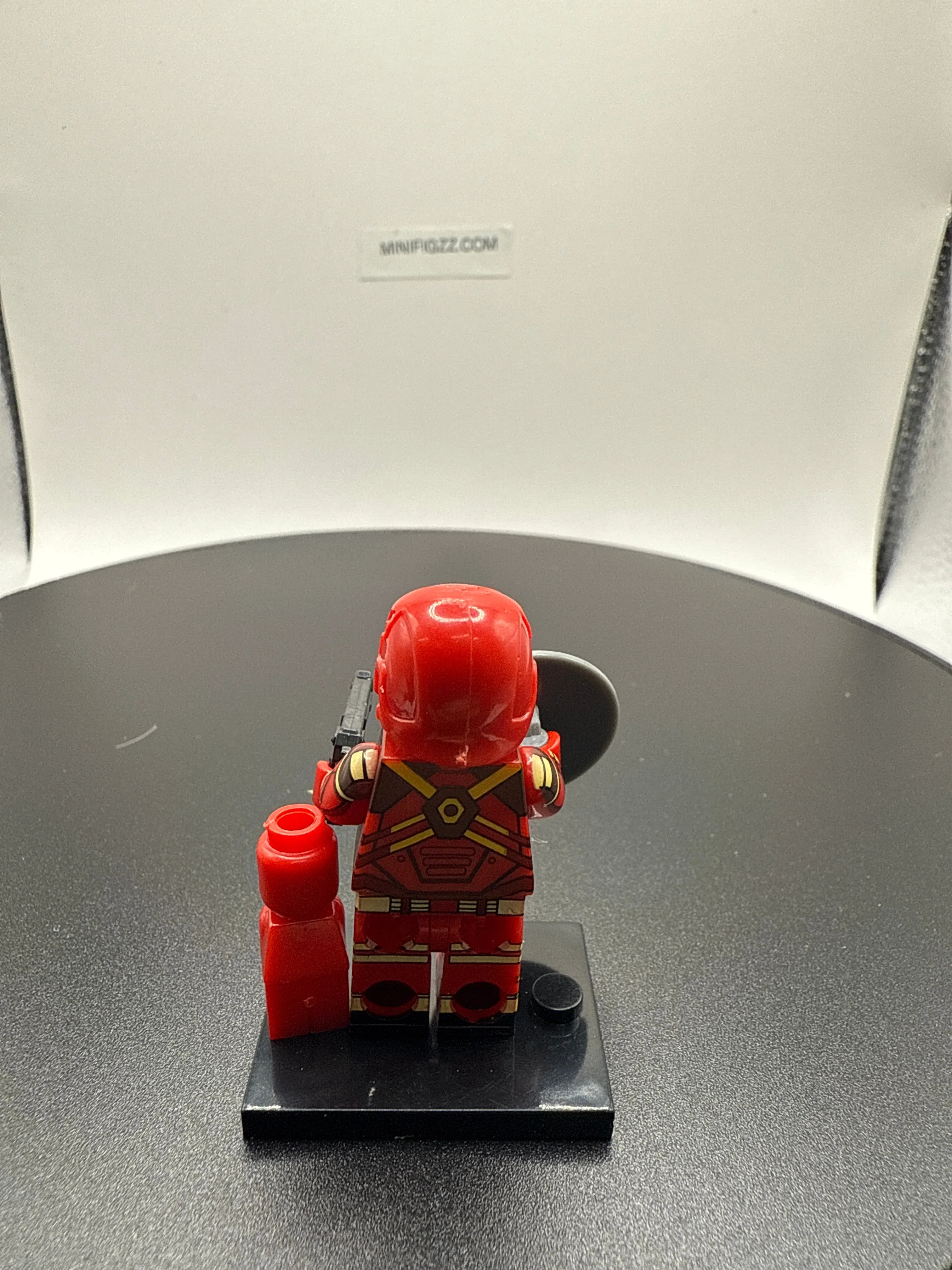 Red Super Soldier Minifigure - Image 3
