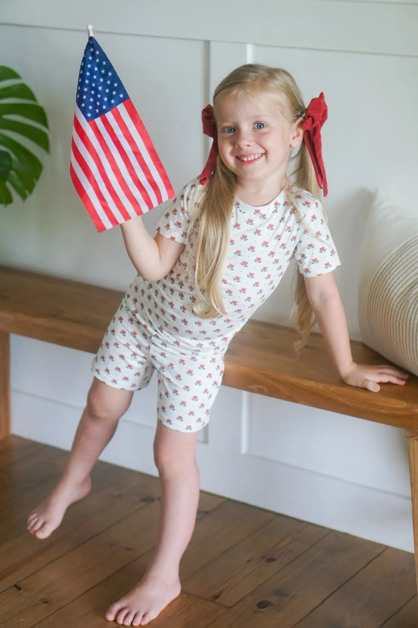 Red White & Blue Tulip 2pc Bamboo Pajamas - Image 3