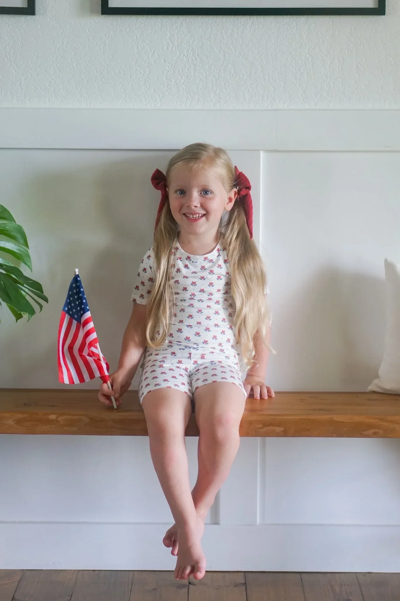 Red White & Blue Tulip 2pc Bamboo Pajamas - Image 4