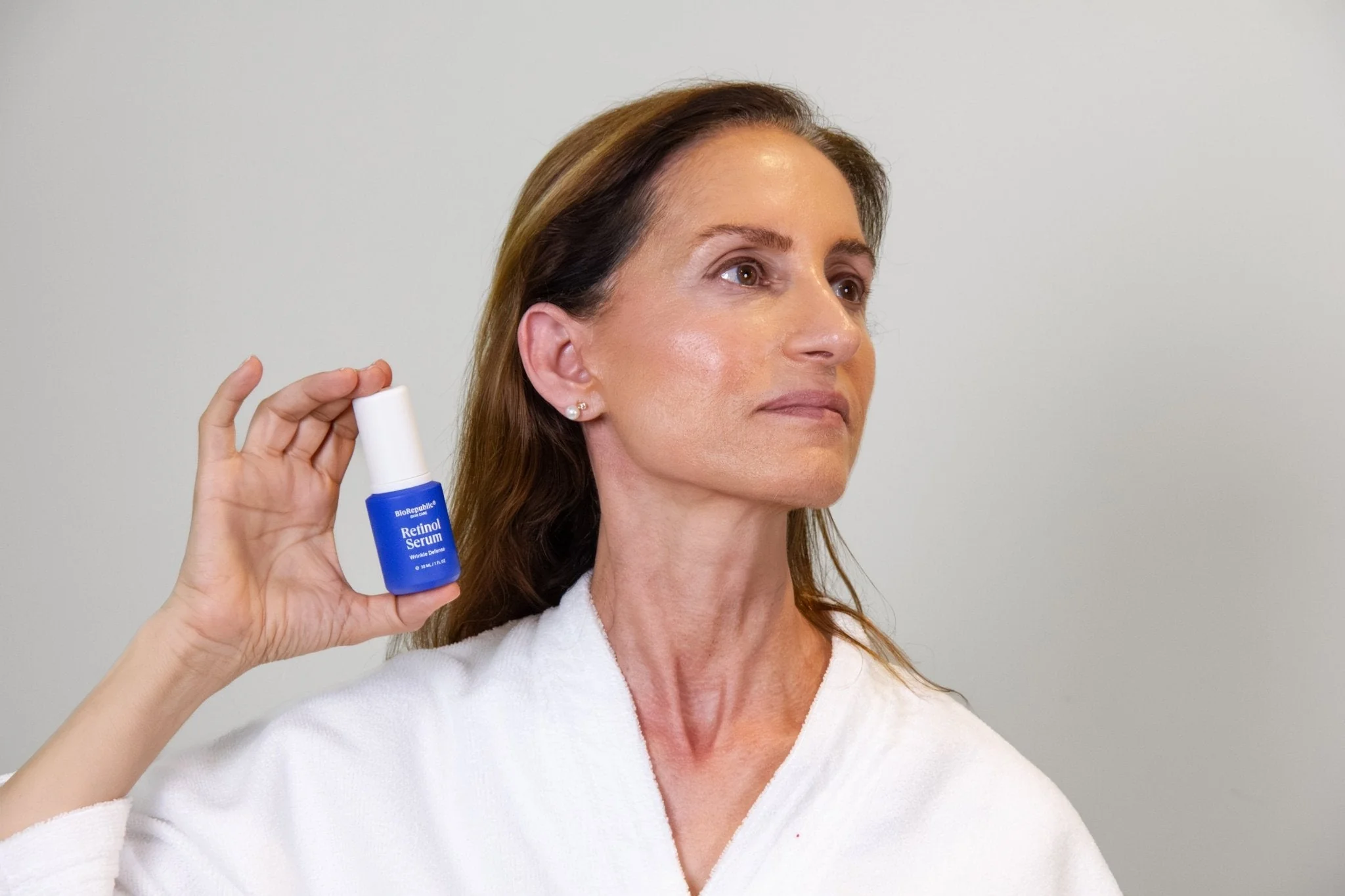 Retinol Wrinkle Defense Serum - Image 2