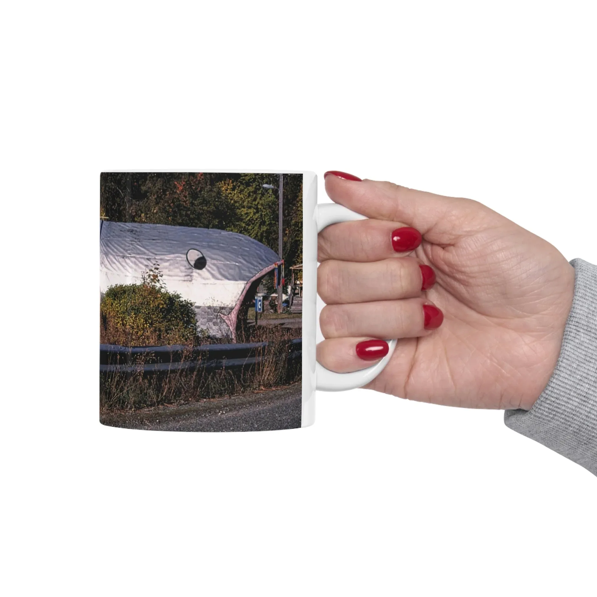 ROADSIDE MUGS - Fish Inn Ceramic Mug 11oz - Image 7