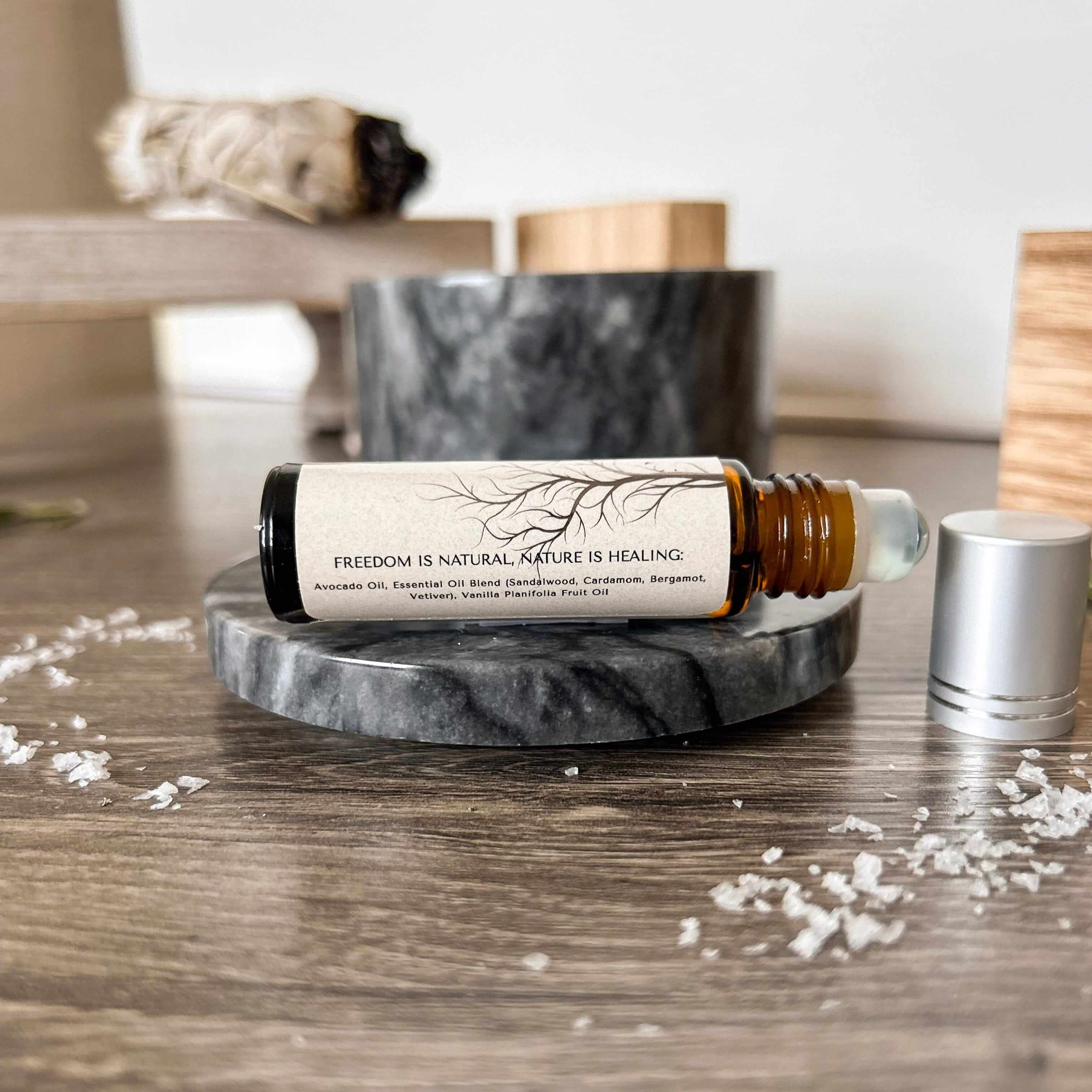 Rooted in Nature Essence Roll-On Oil - Image 2