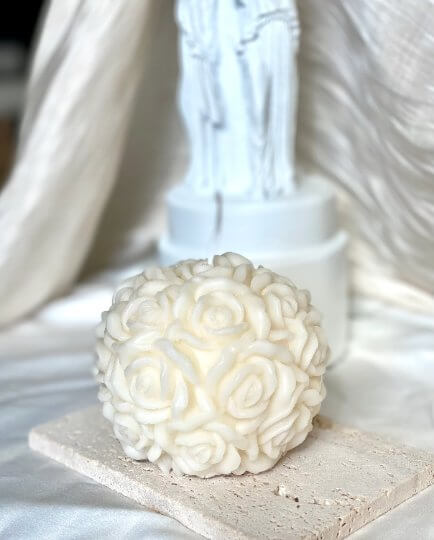 Rose Blossom Scented Candle - Premium Handmade Luxury Gift - Image 2