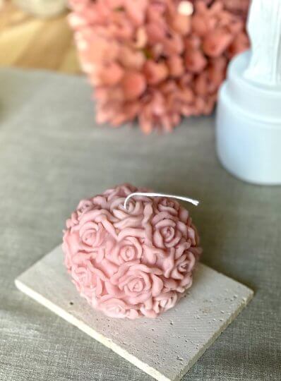 Rose Blossom Scented Candle - Premium Handmade Luxury Gift - Image 5