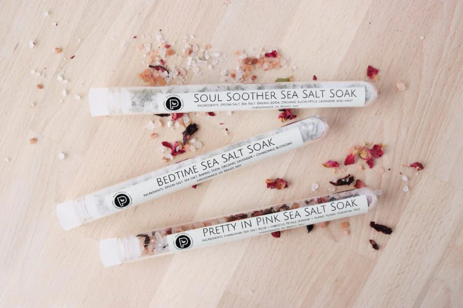 Rose & Hibiscus Bath Soak – Himalayan Pink Salt + Floral Essential Oils - Image 2
