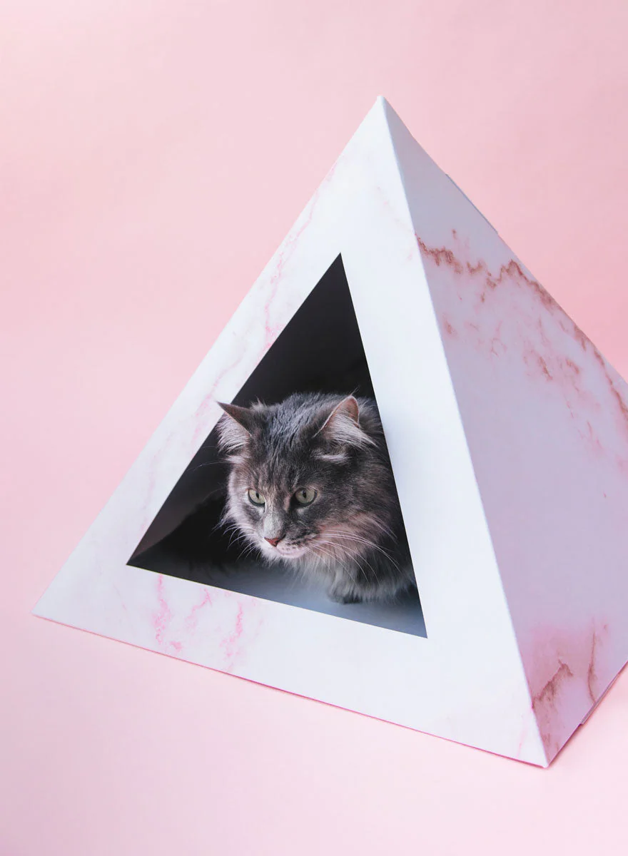 'Rose Quartz' Cardboard Cat Pyramid - Image 3