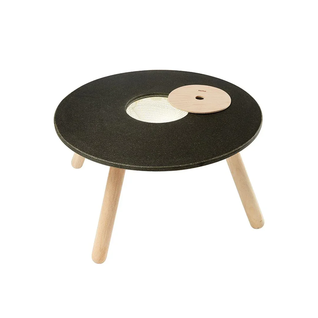 Round Table - Image 5