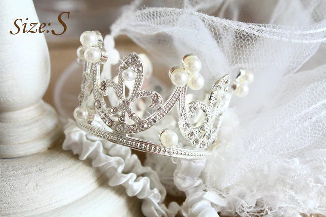 Royal Paws Tiara Veil Pet Royal Dog Accessories - Image 11