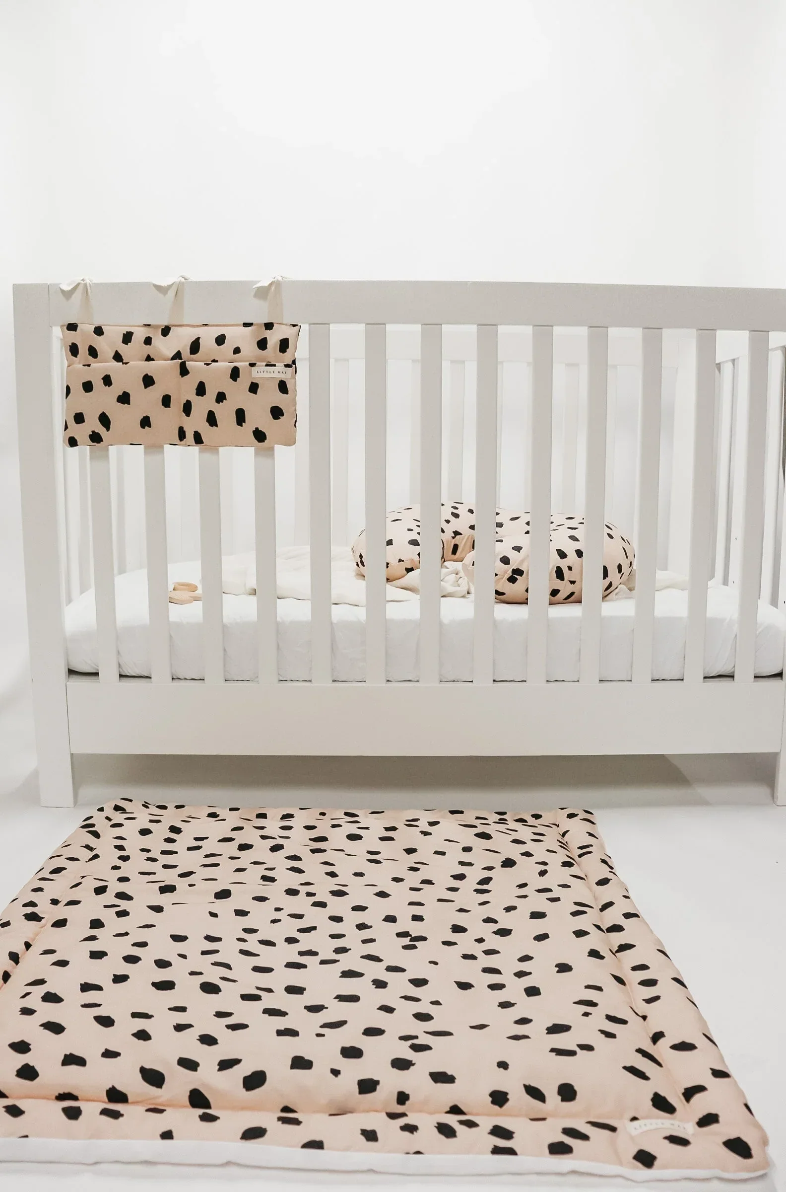 Sahara Baby Crib Diaper Caddy Storage Organizer Nursery Room - Image 2