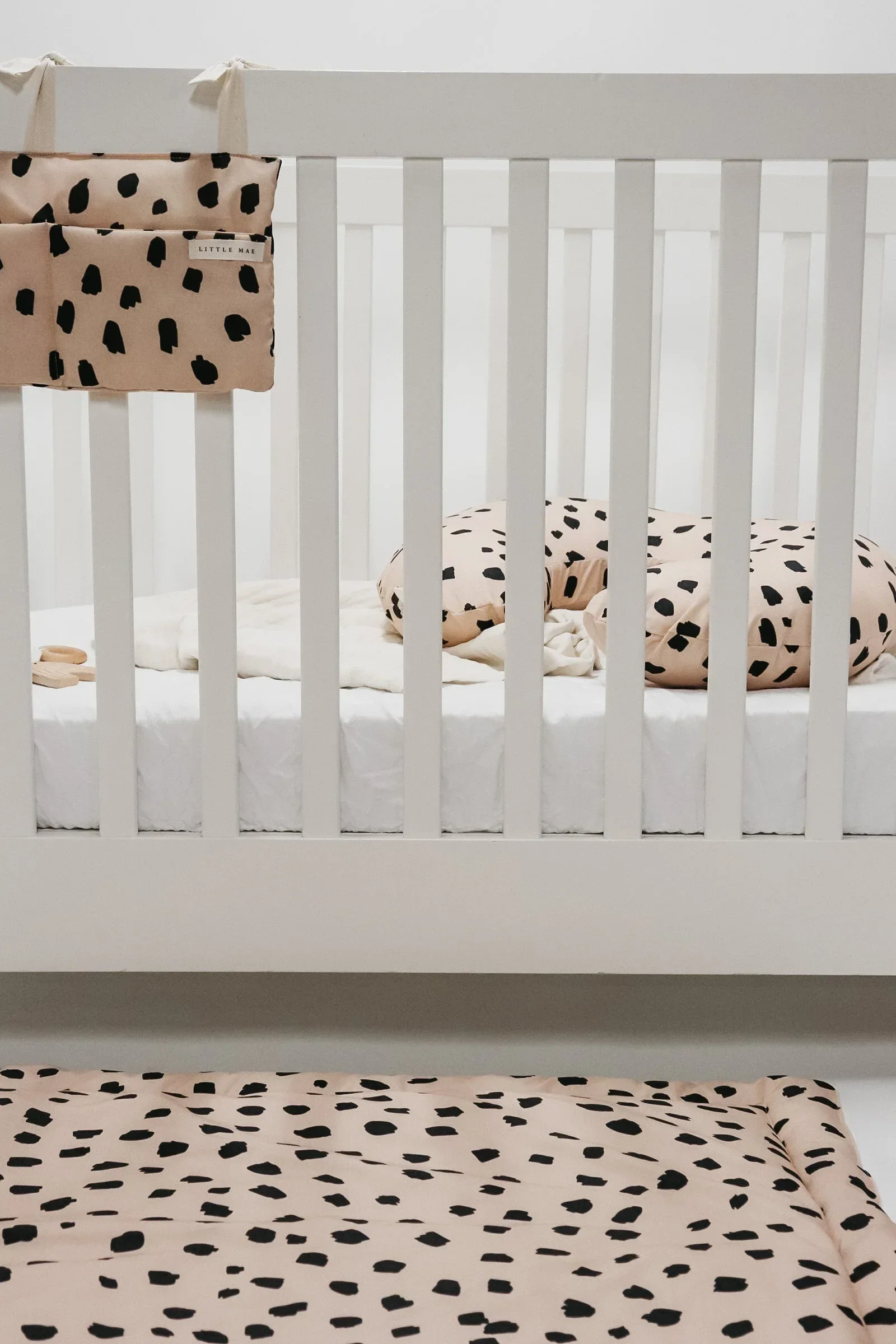 Sahara Baby Crib Diaper Caddy Storage Organizer Nursery Room - Image 3