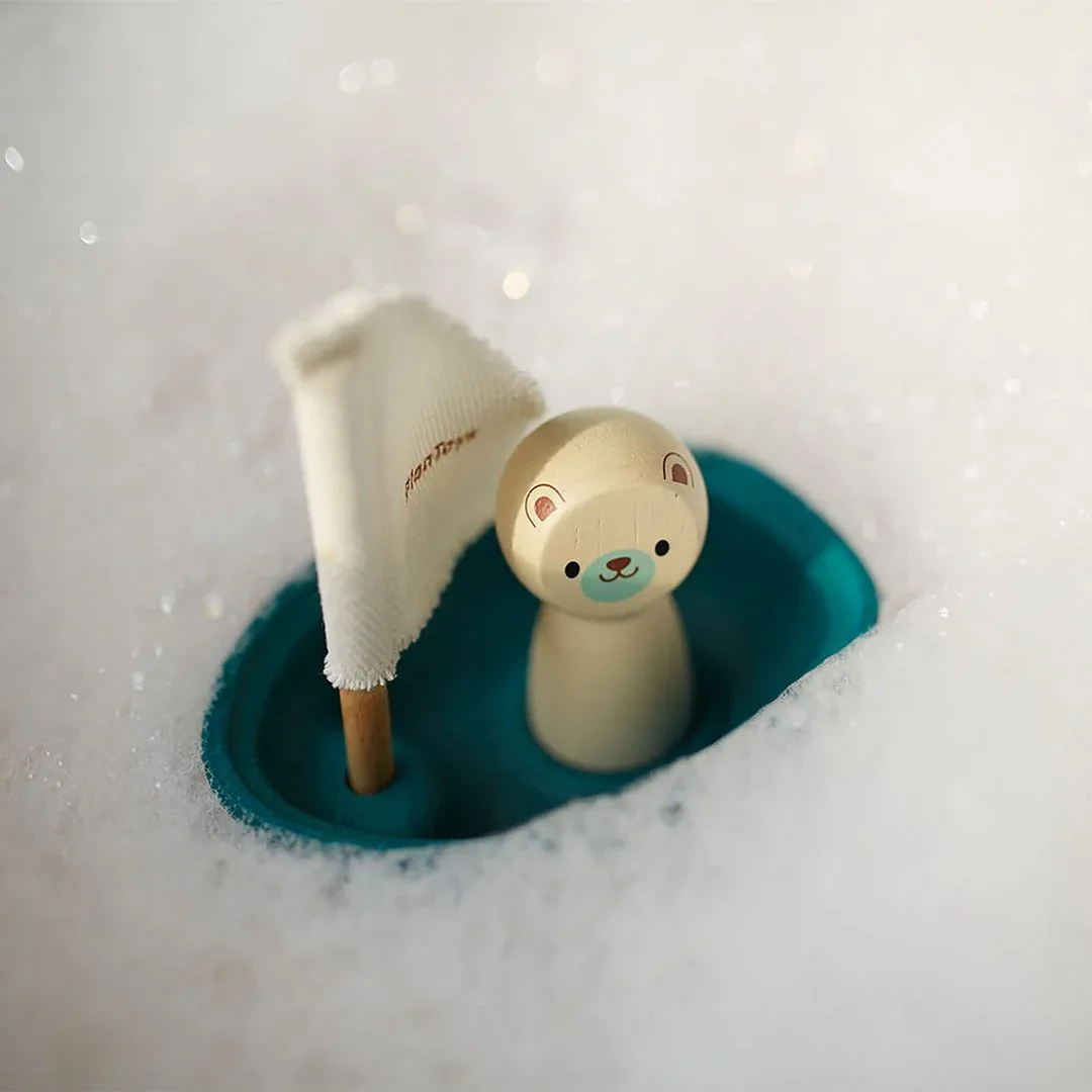 Sailing Boat - Polar Bear - Image 3