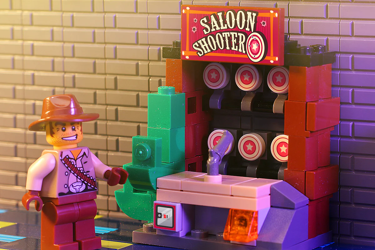 Saloon Shooter Arcade Game made using LEGO parts - Image 2