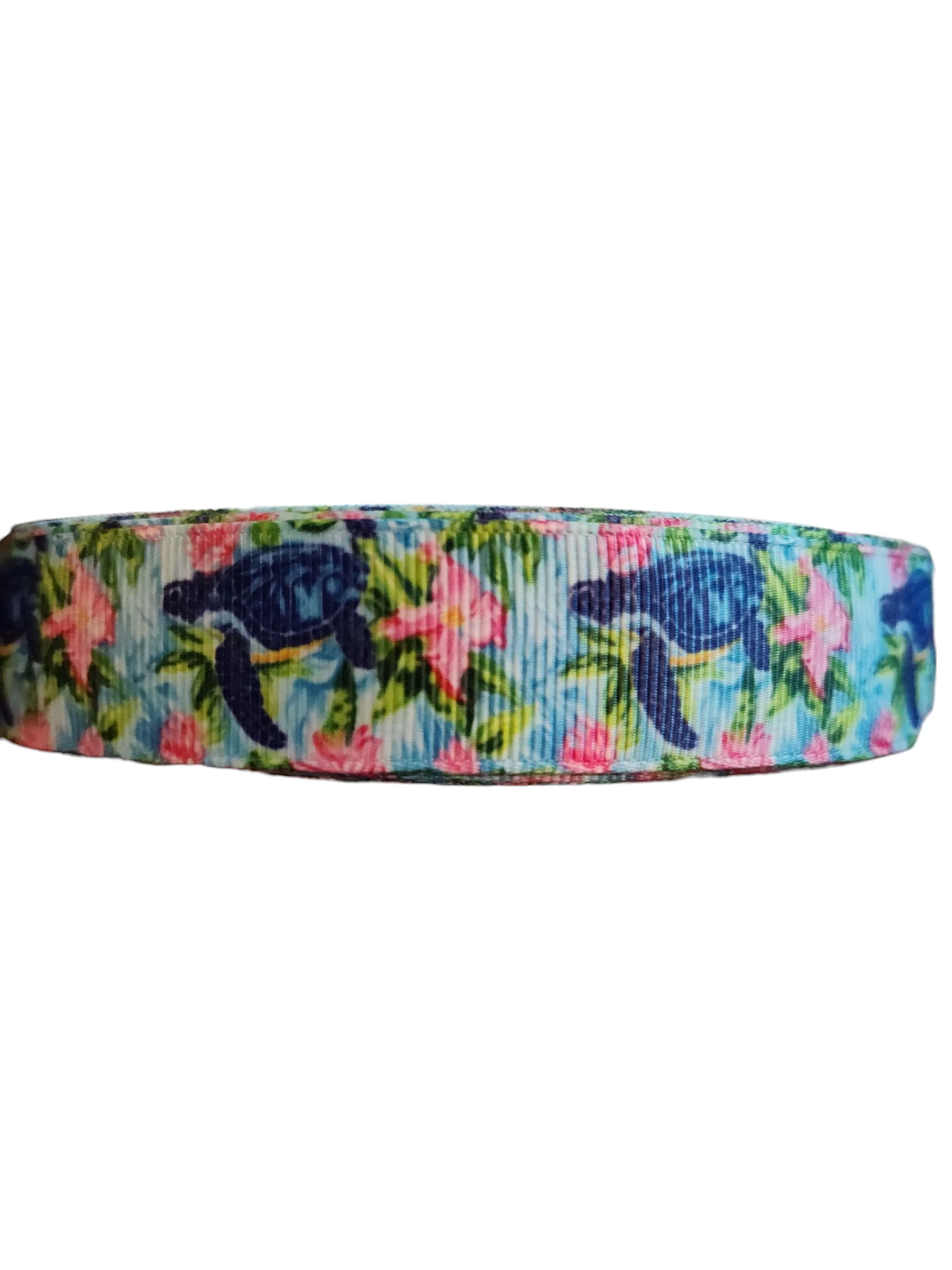 Sea Turtles and Flowers Nylon Dog Collar - Image 3