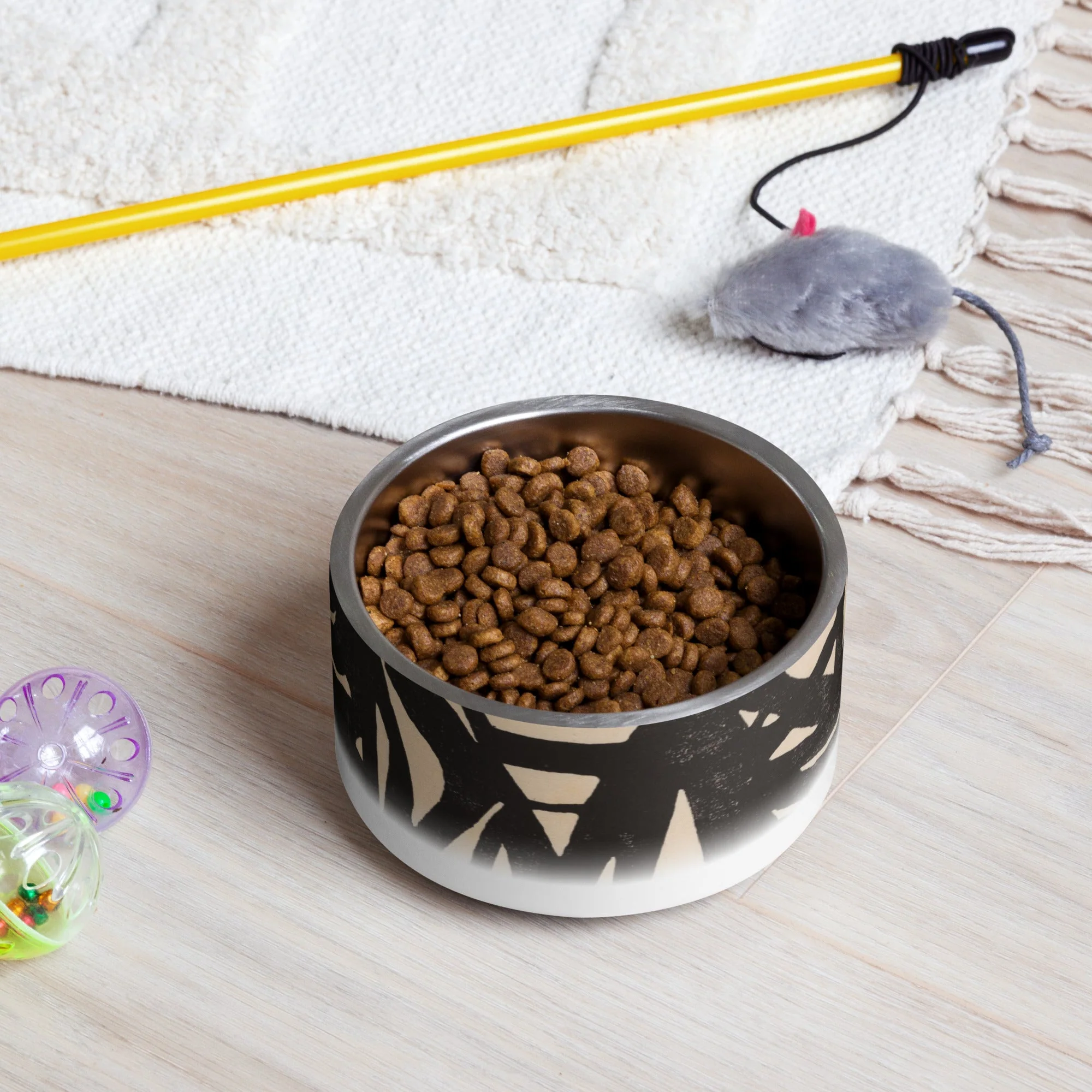 Sebastian & Clementine Composition XXII Vintage Collection Pet Bowl - Image 3