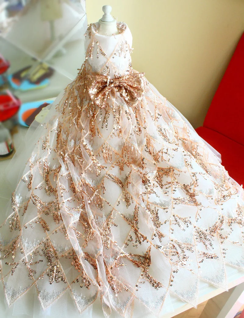 Sequin Pet Dress Luxury Dog Gown Cats Princess Trailing Dress Party Birthday - Image 5