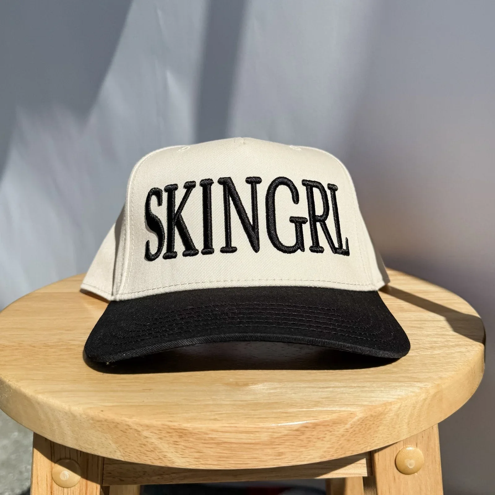 SKINGRL - Trucker Hat - Image 2
