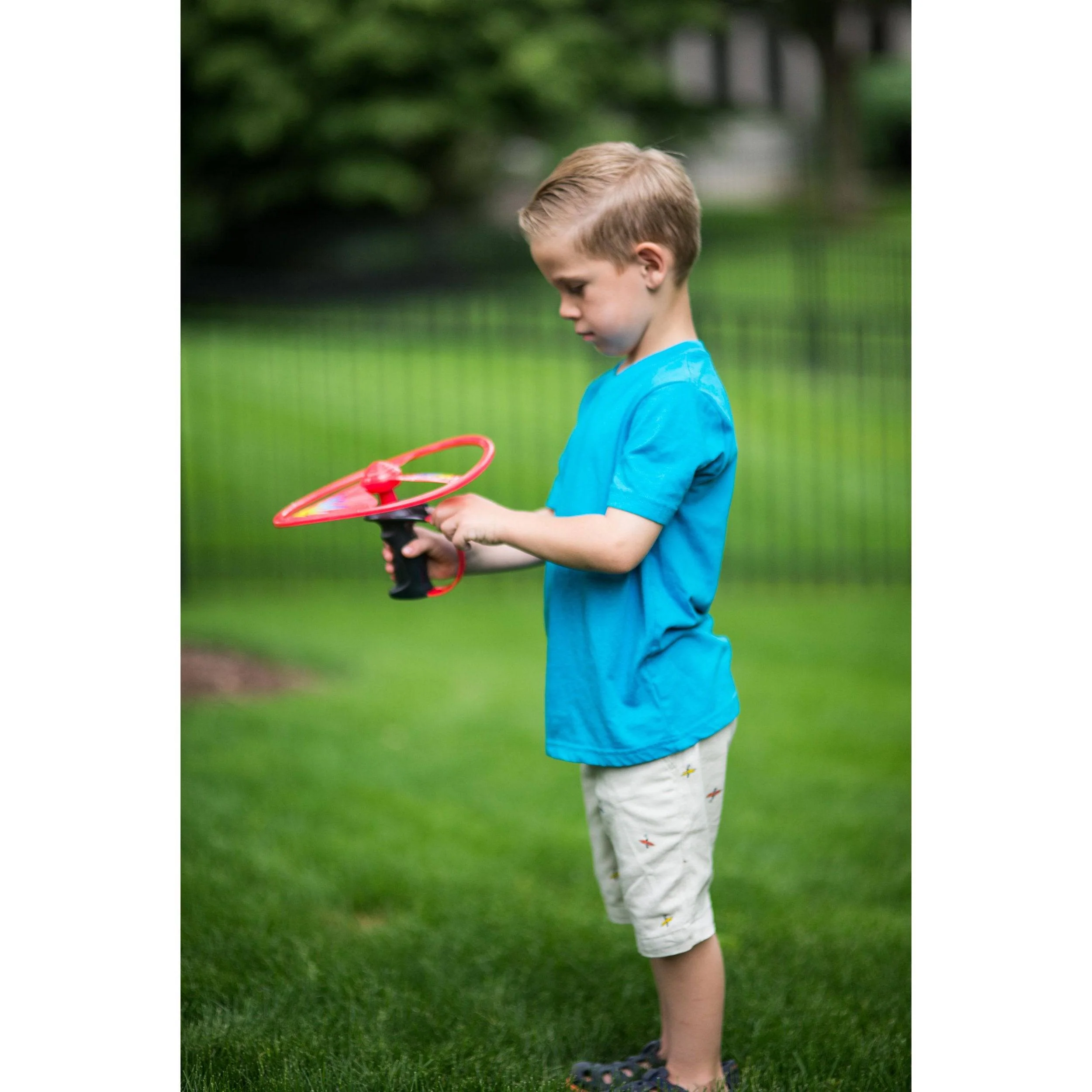 SKY SPIN Flying Copter Outdoor Toy - Image 6