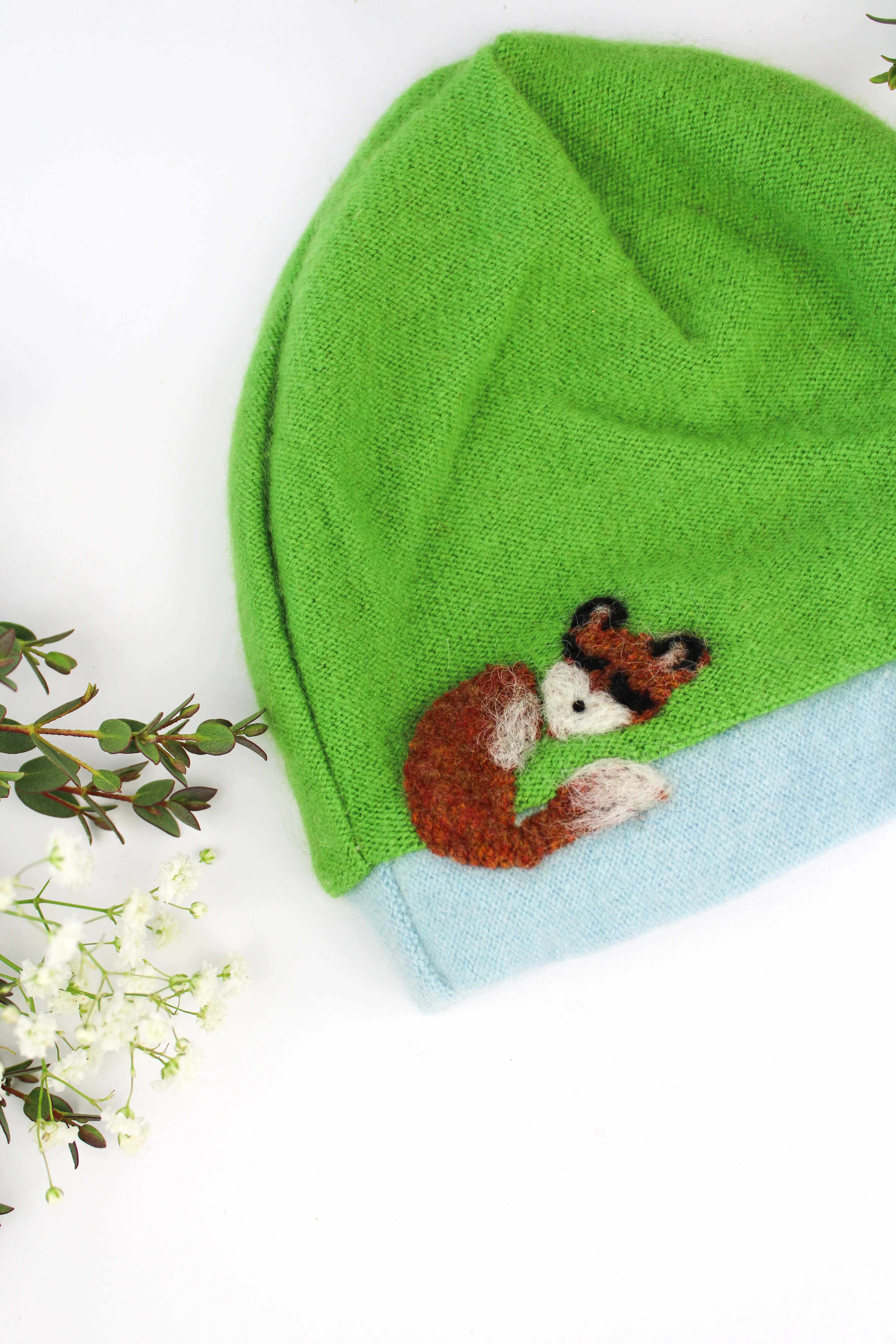 Sleeping Fox Cashmere Hat - Baby - Image 3